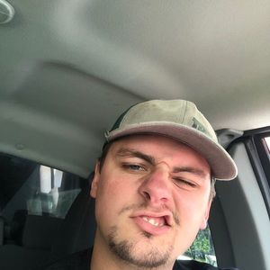 Meet your Posher, Liam